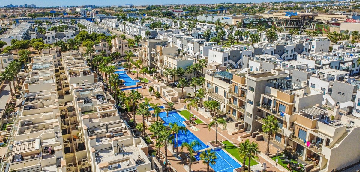 3 Bed Penthouse in La Zenia
