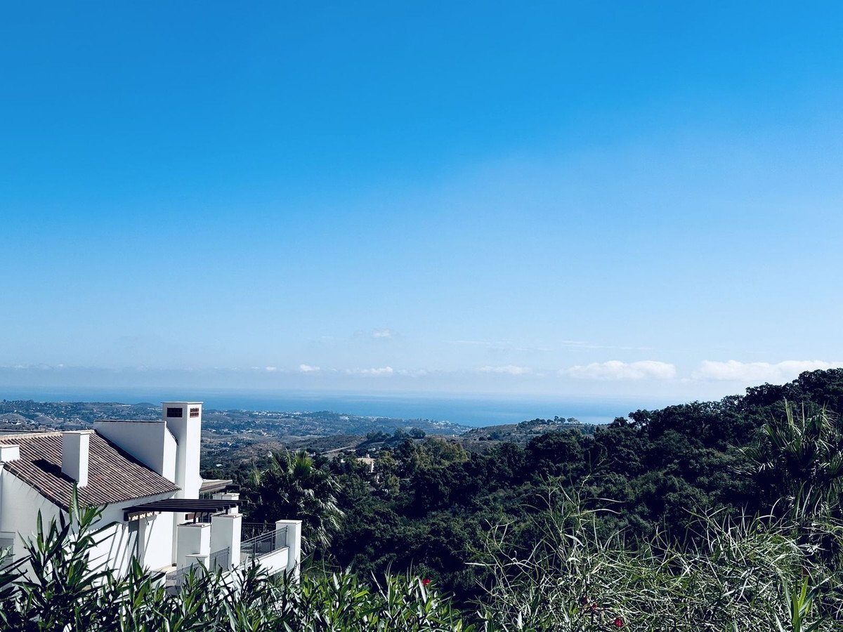 3 Bed Ground Floor Apartment in La Mairena