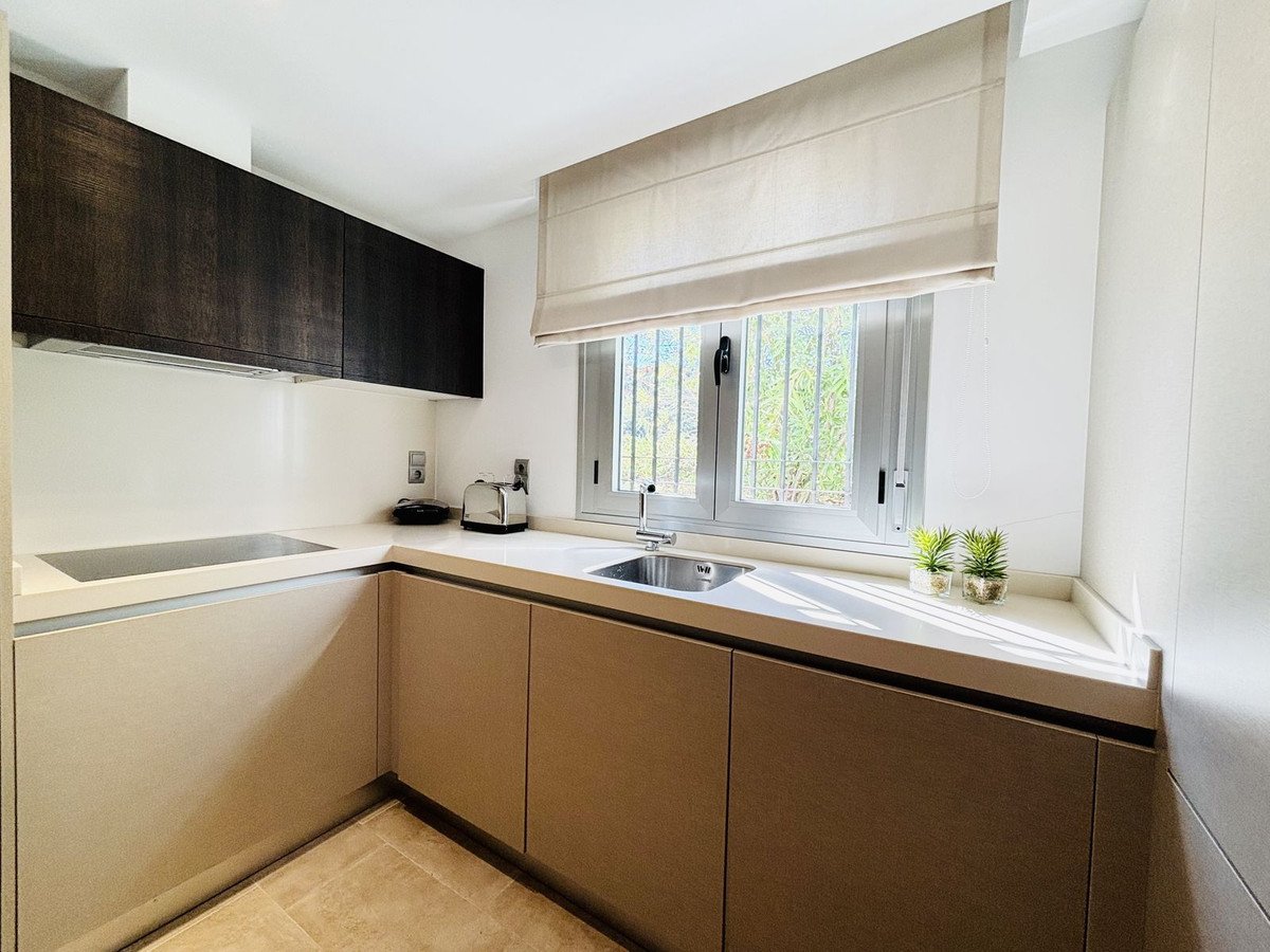 3 Bed Ground Floor Apartment in La Mairena
