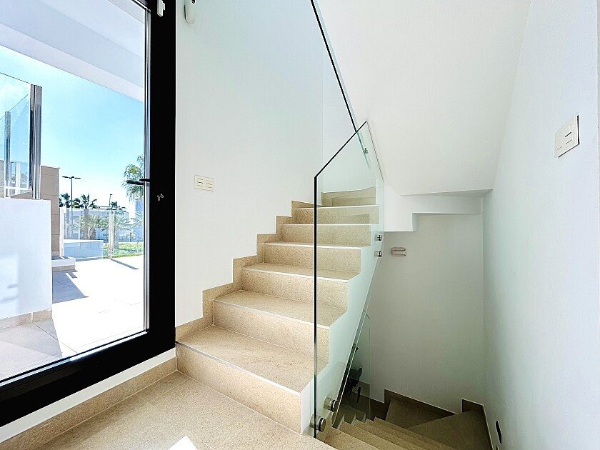 3 Bed Detached Villa in Urbanización El Raso
