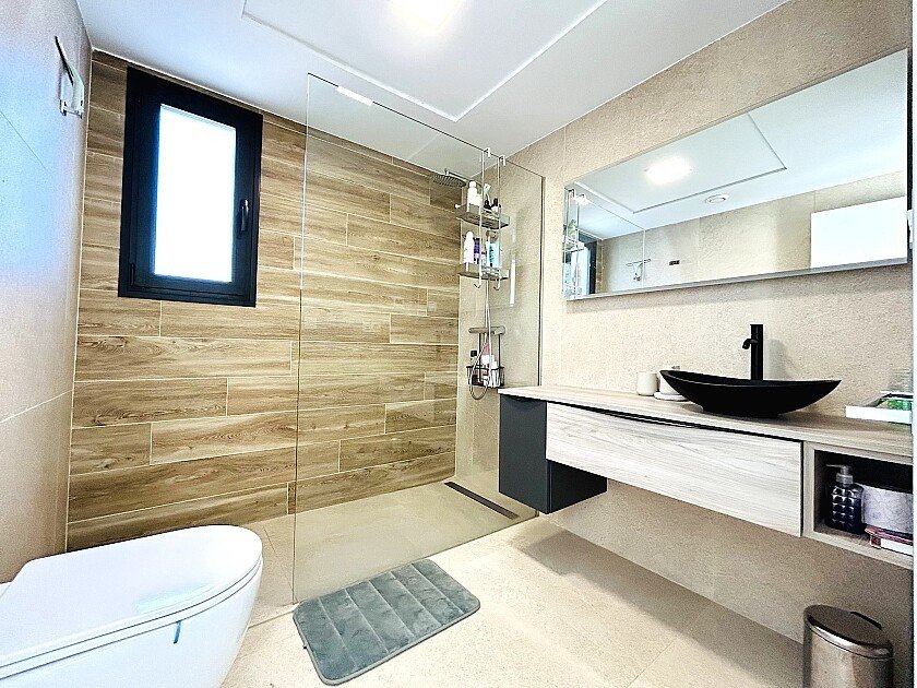 3 Bed Detached Villa in Urbanización El Raso
