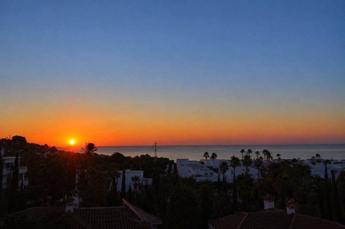 2 Bed Penthouse in Higueron