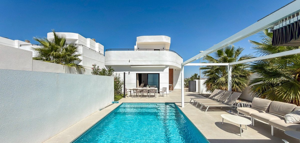 4 Bed Detached Villa in Ciudad Quesada