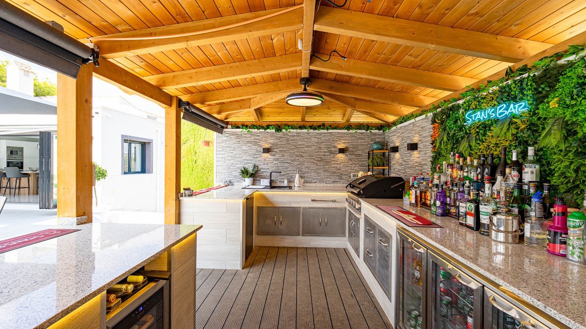 3 Bed Detached Villa in Villamartin