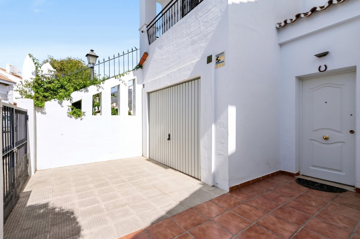 3 Bed Townhouse in Nueva Andalucía