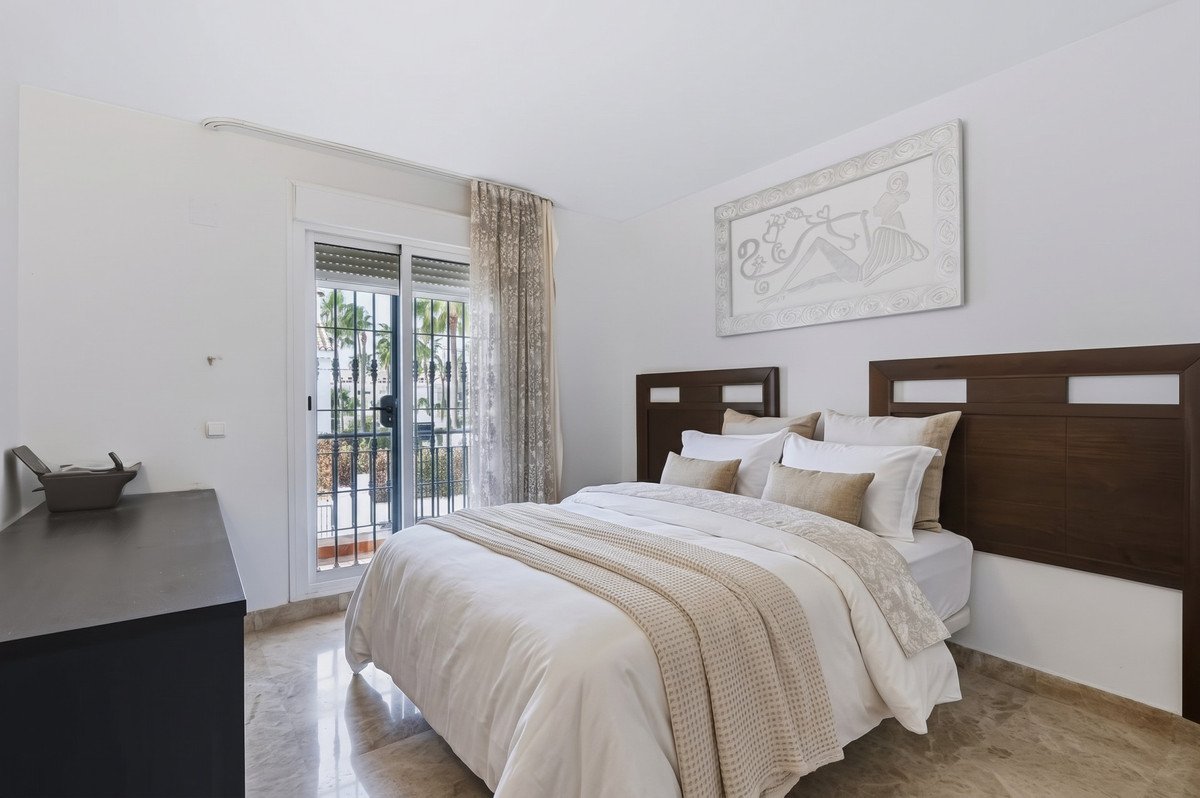 3 Bed Townhouse in Nueva Andalucía