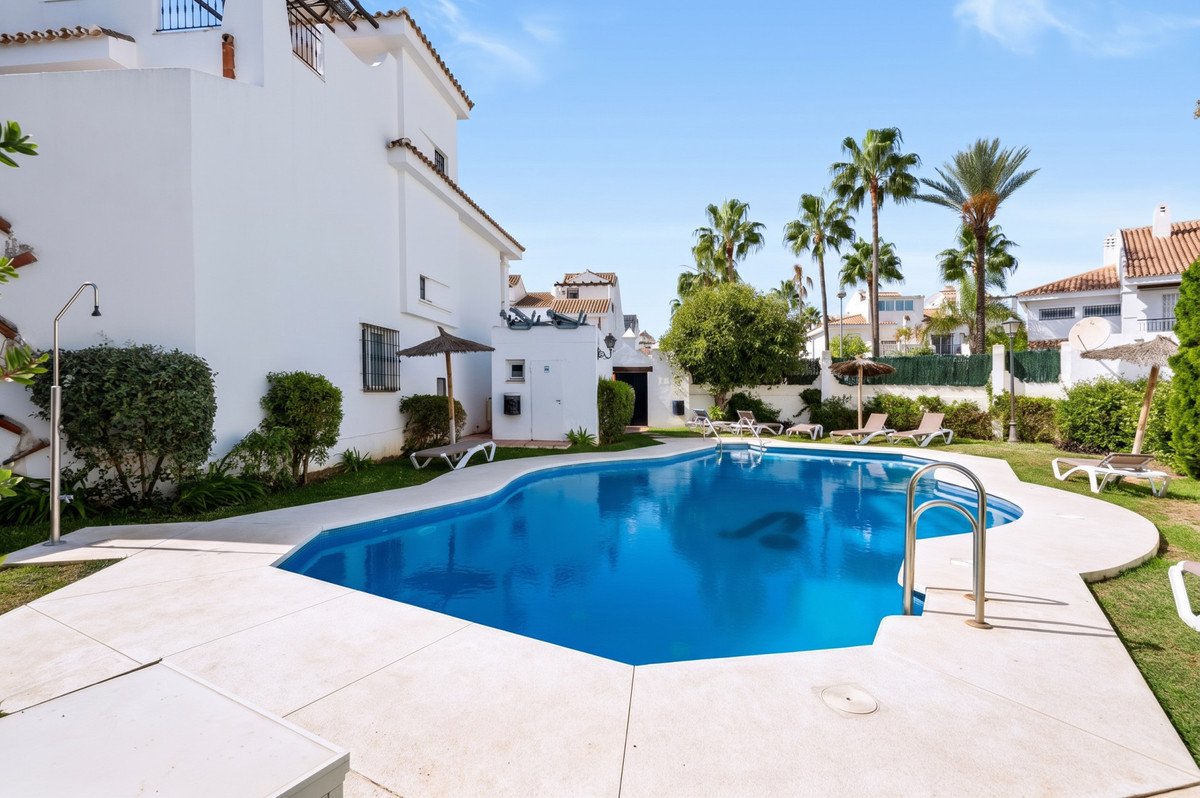 3 Bed Townhouse in Nueva Andalucía