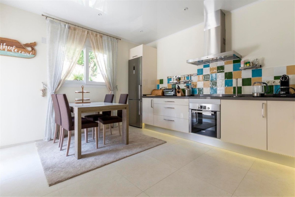 4 Bed Detached Villa in San Pedro de Alcántara