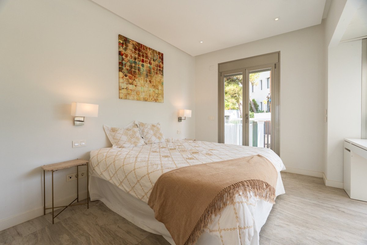 3 Bed Townhouse in Sierra Blanca