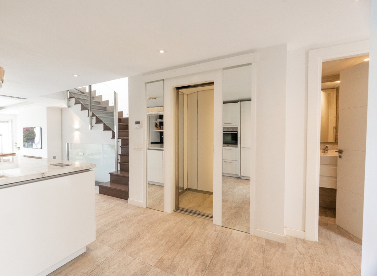 3 Bed Townhouse in Sierra Blanca