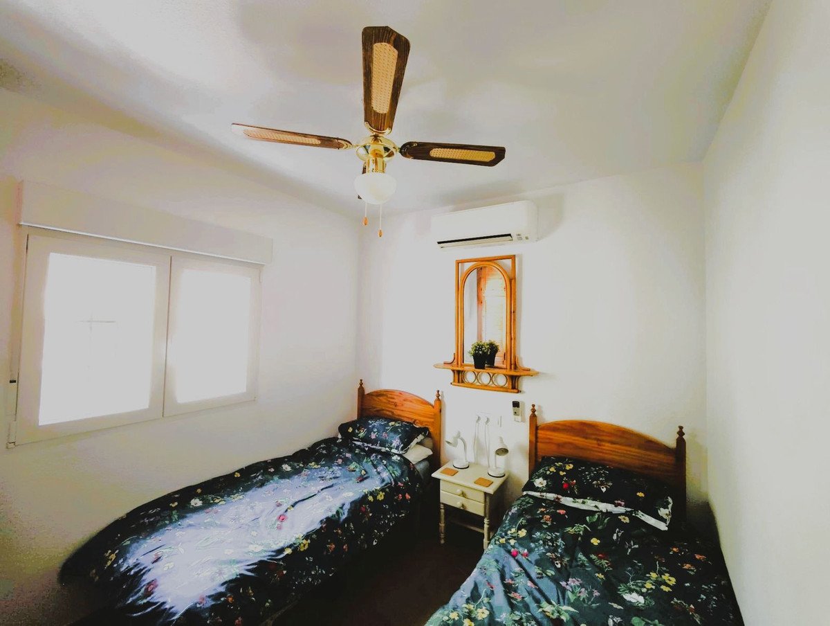2 Bed Top Floor Apartment in Villamartin