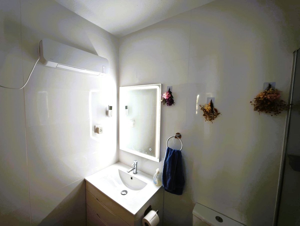 2 Bed Top Floor Apartment in Villamartin