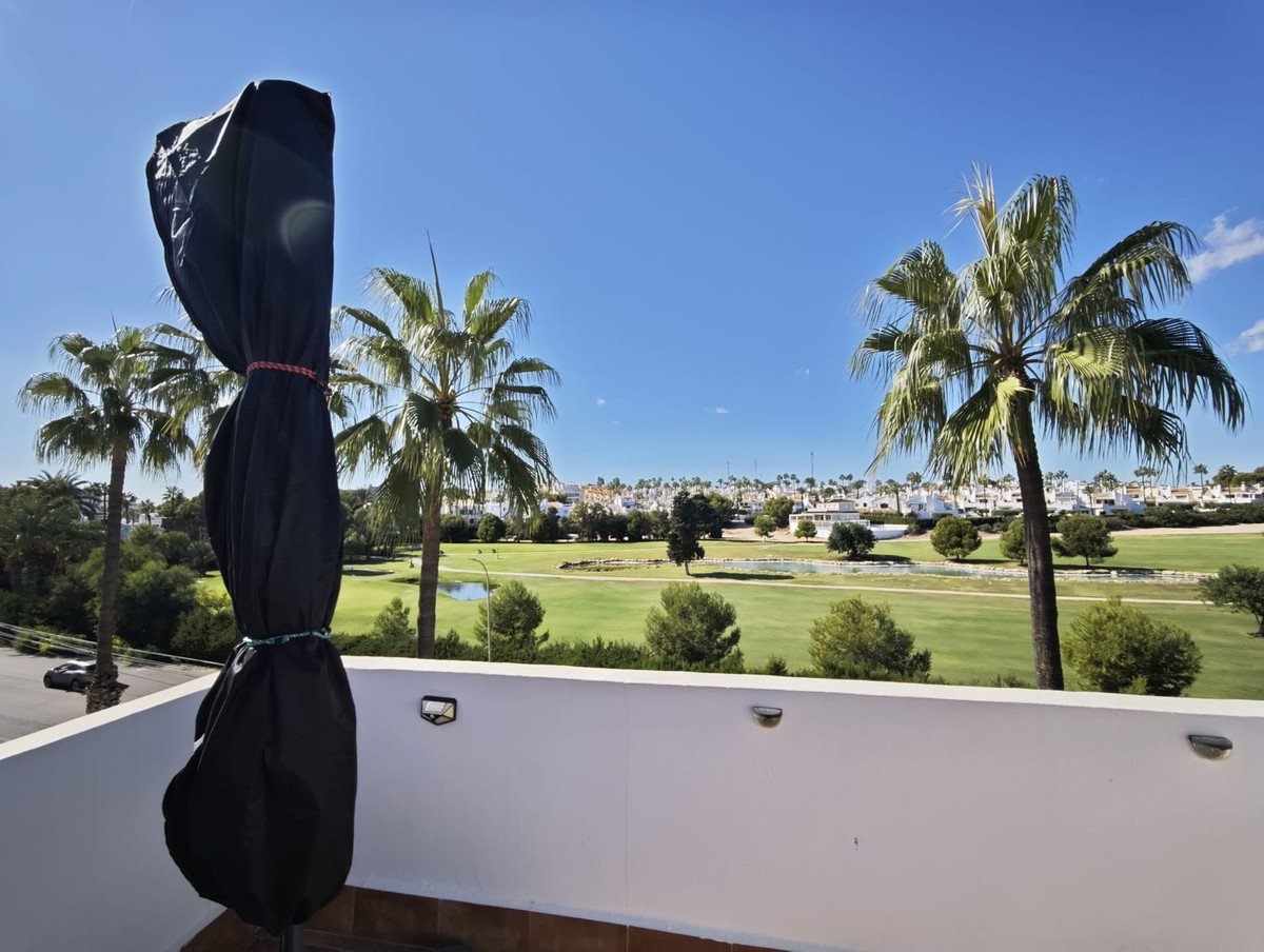 2 Bed Top Floor Apartment in Villamartin
