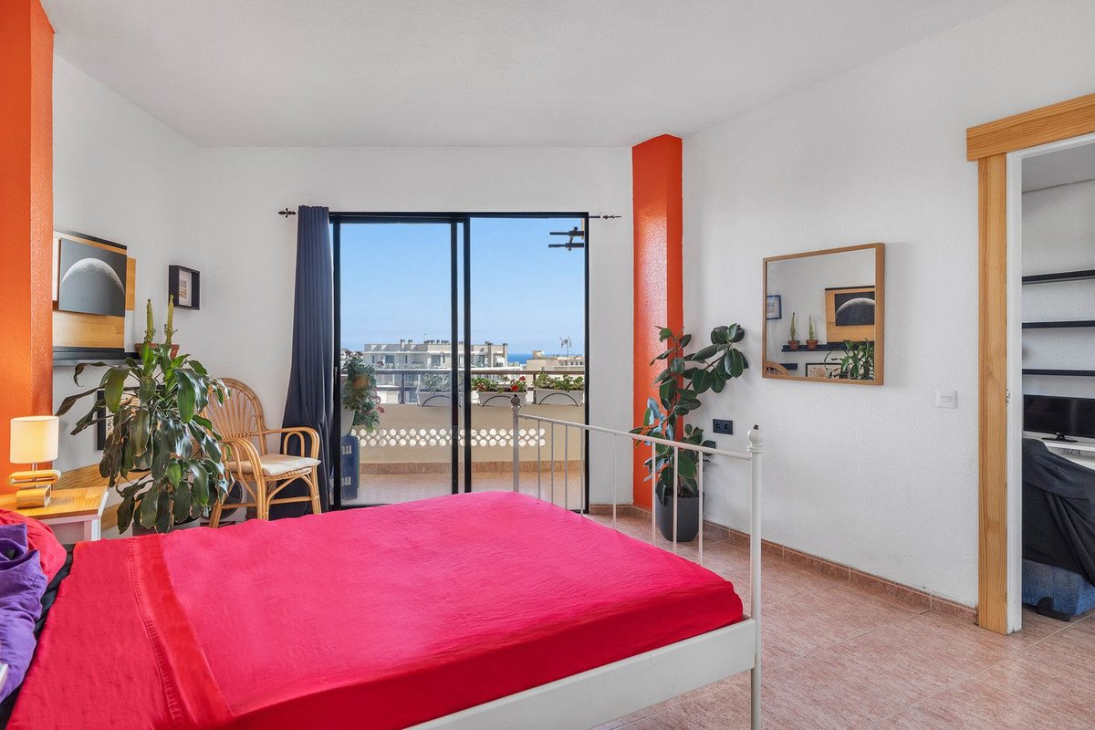 1 Bed Middle Floor Apartment in Torremolinos