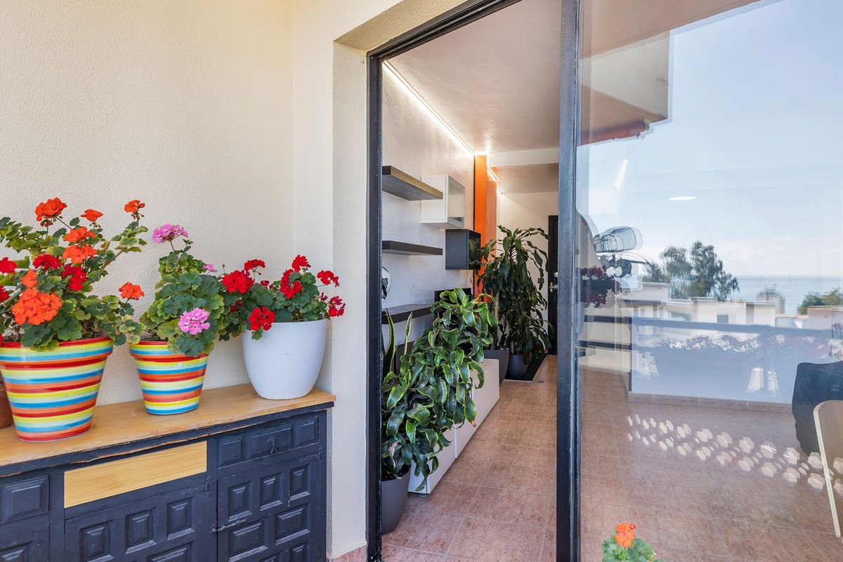 1 Bed Middle Floor Apartment in Torremolinos