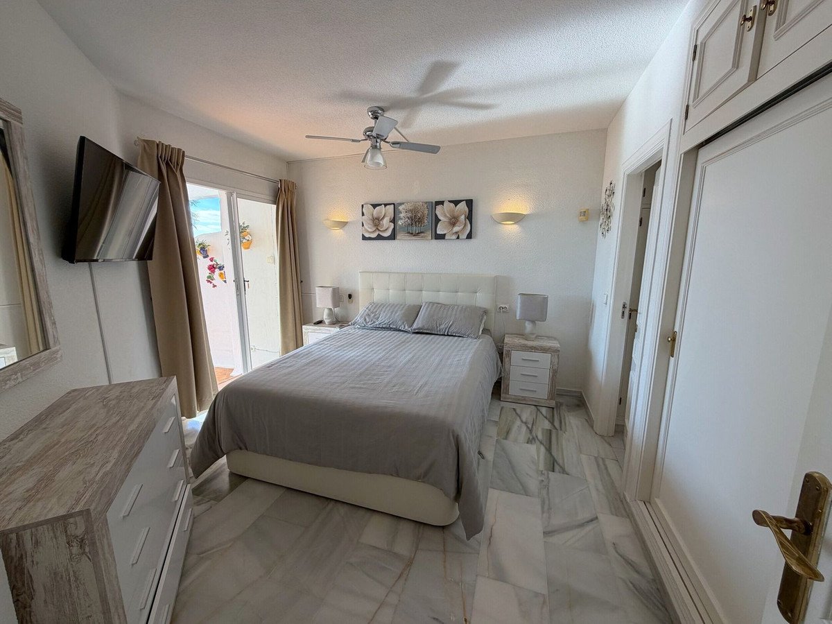 2 Bed Ground Floor Apartment in Calahonda