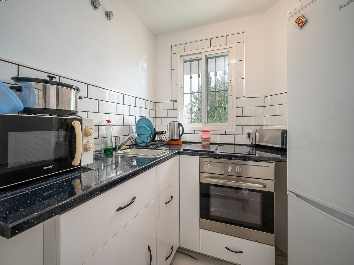 2 Bed Middle Floor Apartment in Mijas Golf