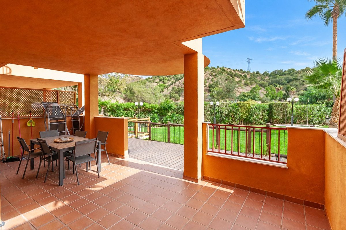 2 Bed Ground Floor Apartment in Reserva de Marbella