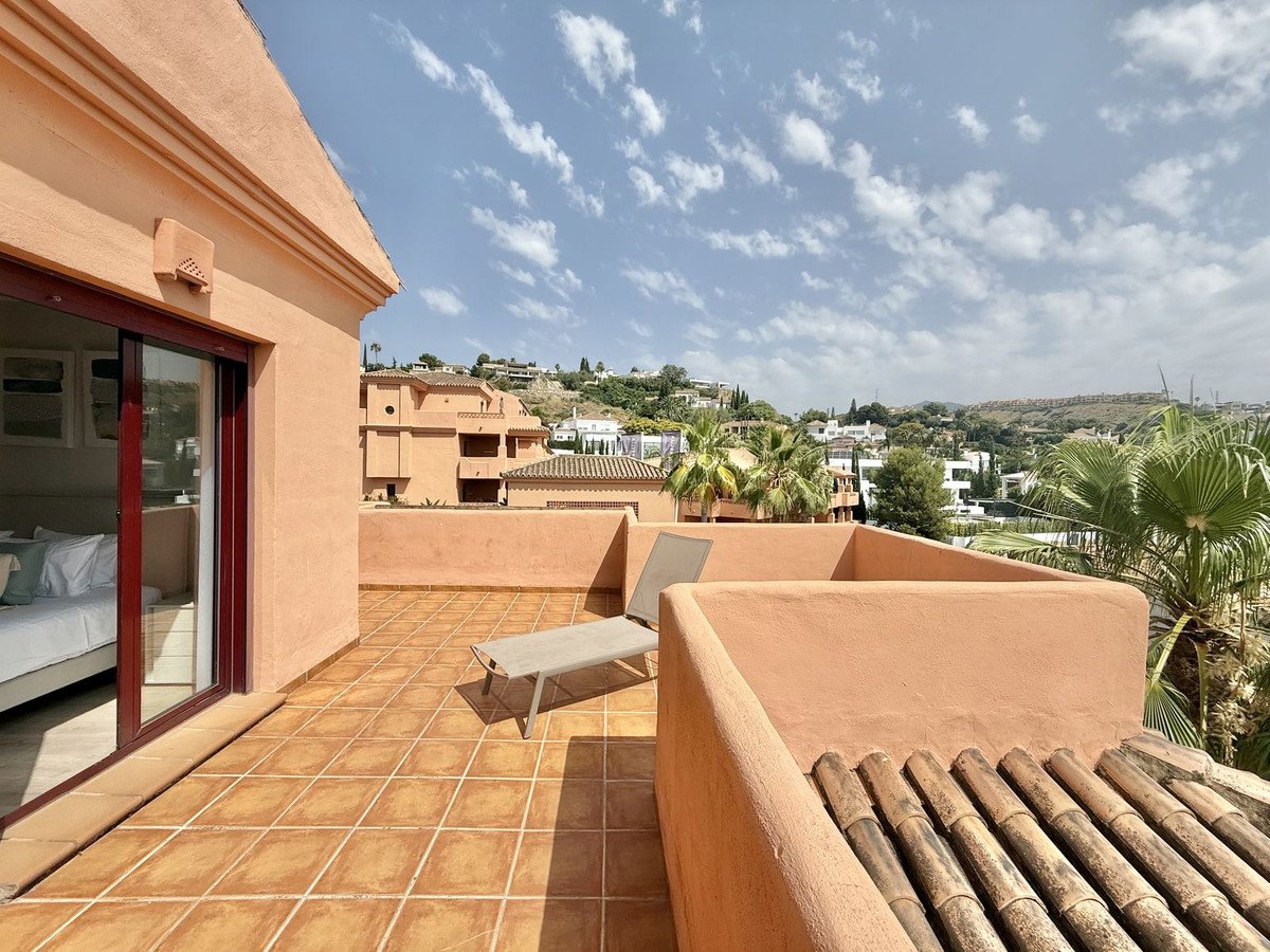 3 Bed Penthouse Duplex in Benahavís