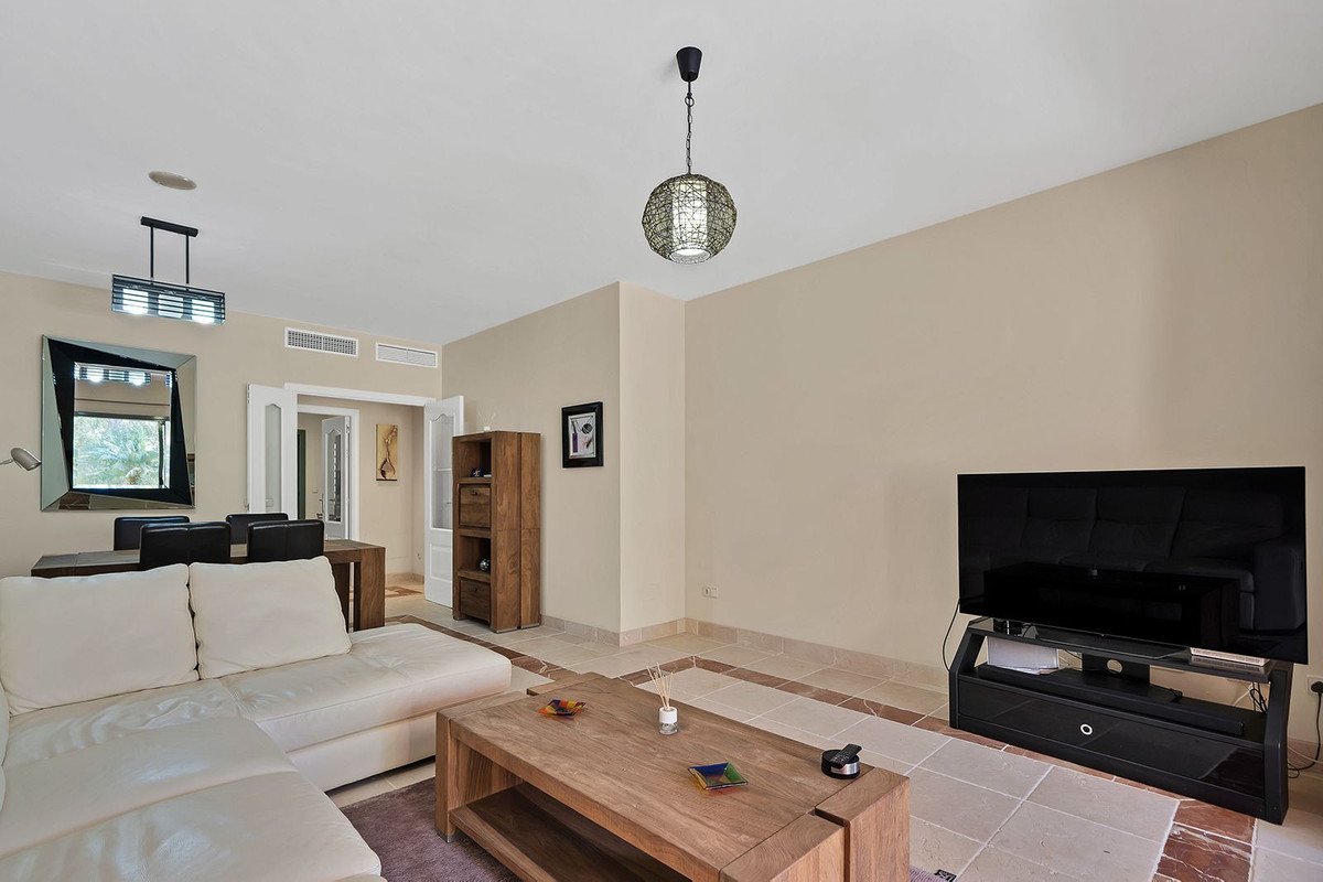 2 Bed Ground Floor Apartment in Atalaya