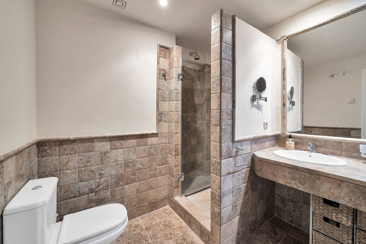 2 Bed Ground Floor Apartment in Atalaya