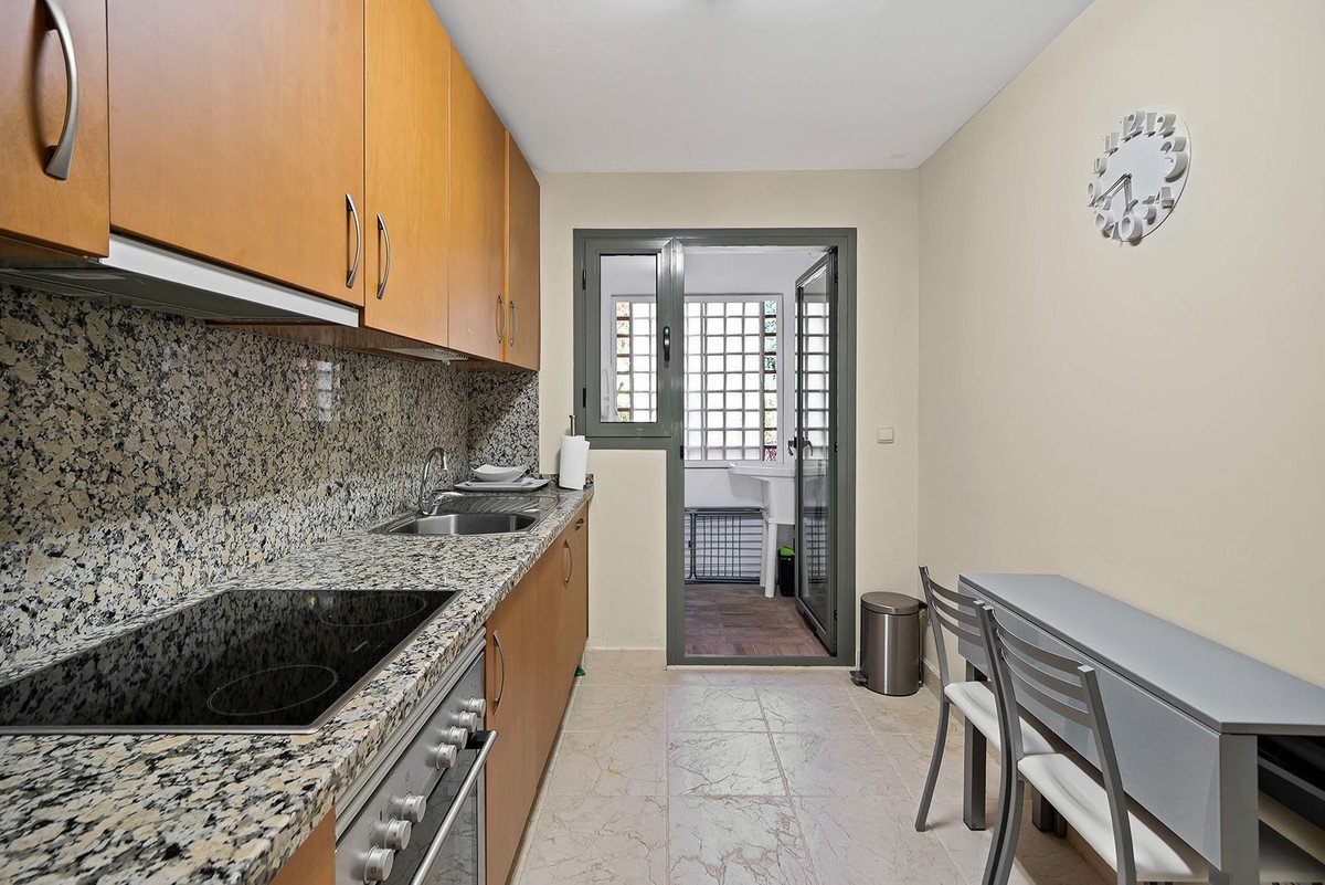 2 Bed Ground Floor Apartment in Atalaya