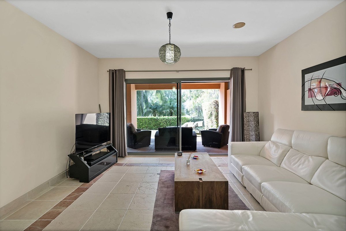 2 Bed Ground Floor Apartment in Atalaya