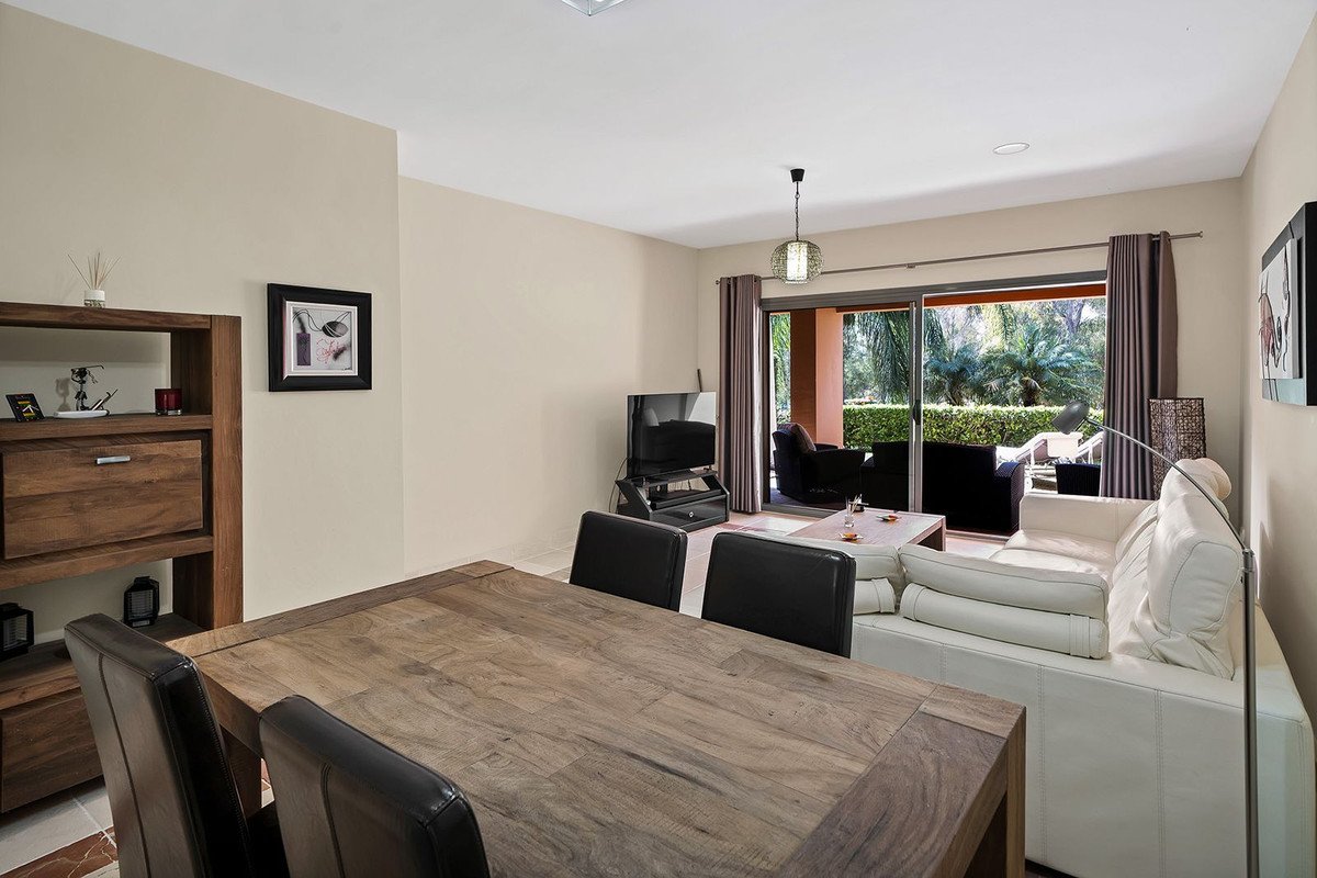 2 Bed Ground Floor Apartment in Atalaya