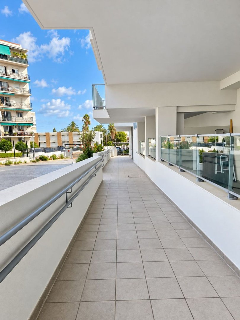 3 Bed Middle Floor Apartment in Benalmadena Costa