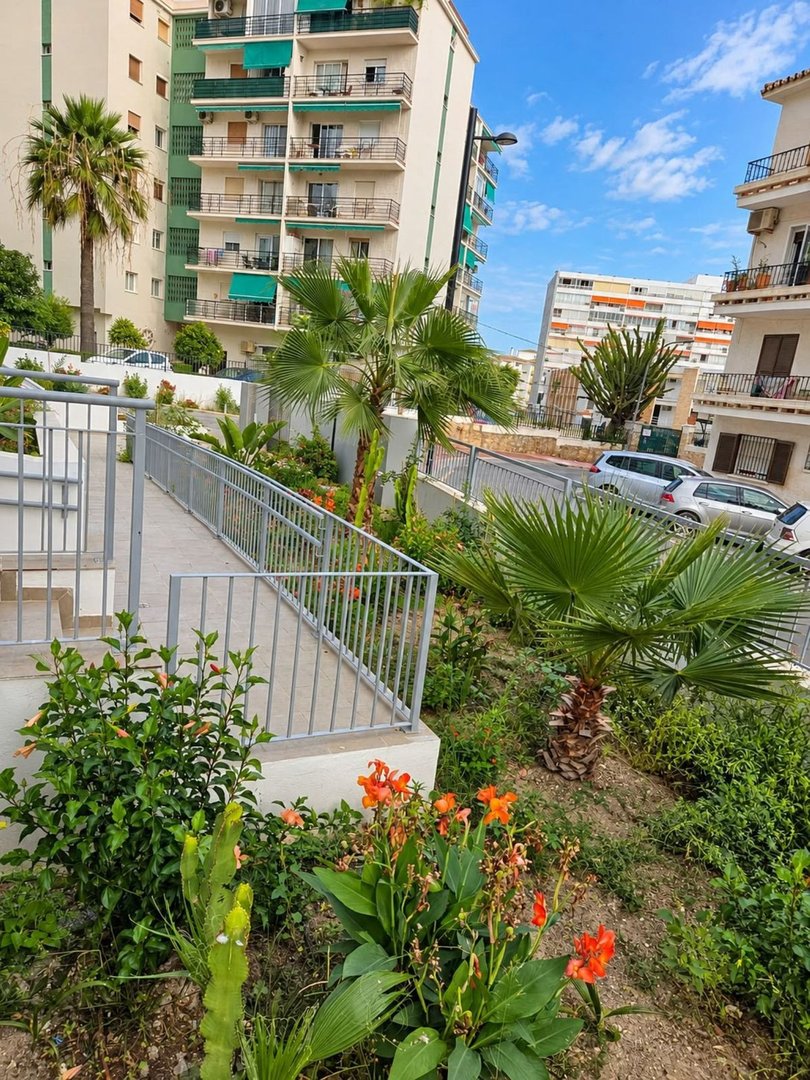 3 Bed Middle Floor Apartment in Benalmadena Costa