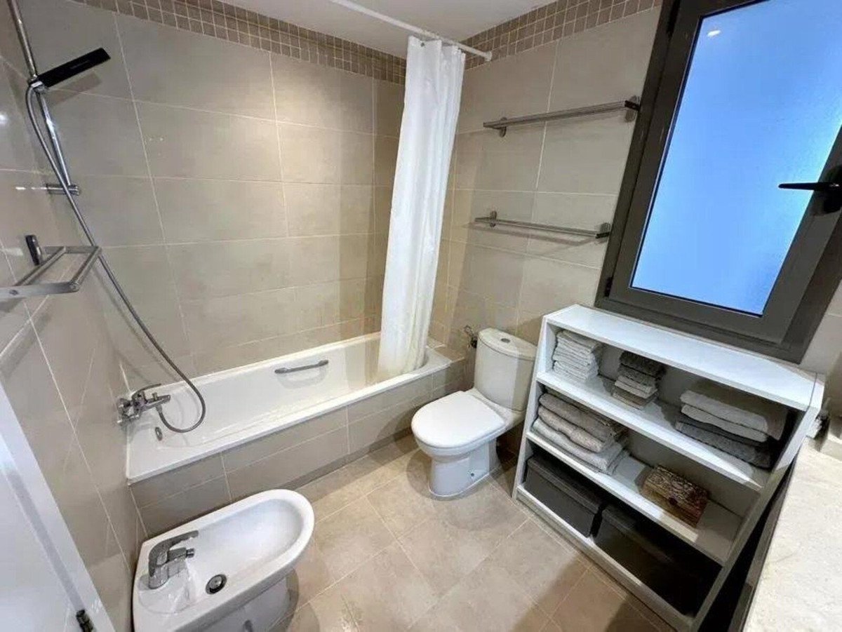 2 Bed Ground Floor Apartment in Calanova Golf