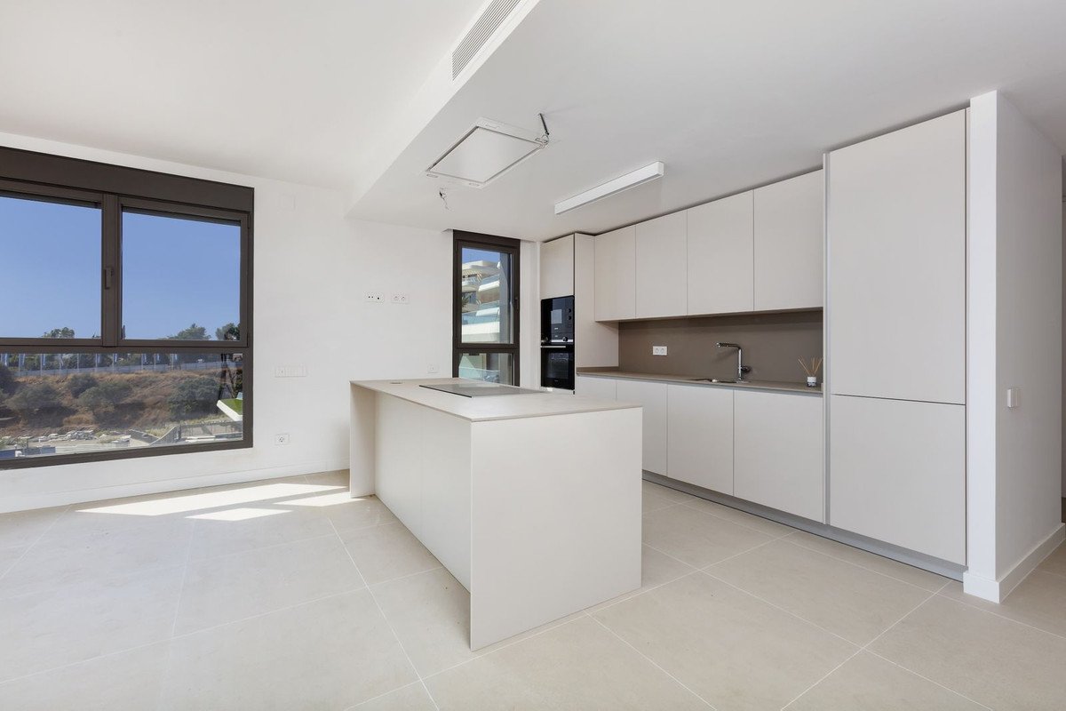 3 Bed Penthouse in Selwo