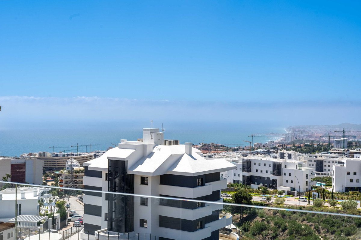 3 Bed Penthouse in Higueron