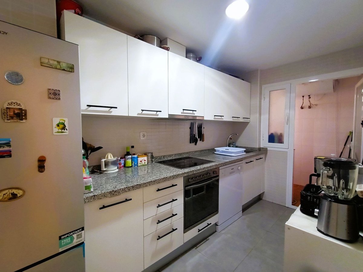 2 Bed Ground Floor Apartment in La Duquesa