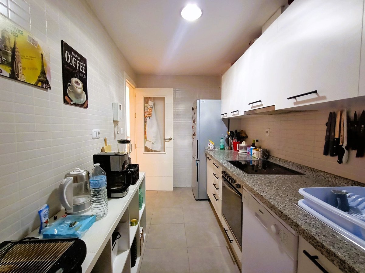 2 Bed Ground Floor Apartment in La Duquesa