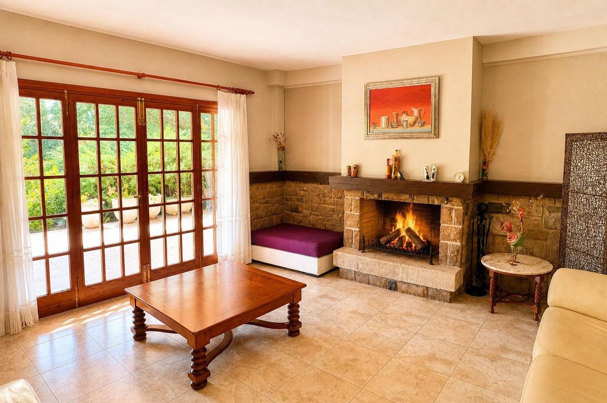 4 Bed Detached Villa in Barx