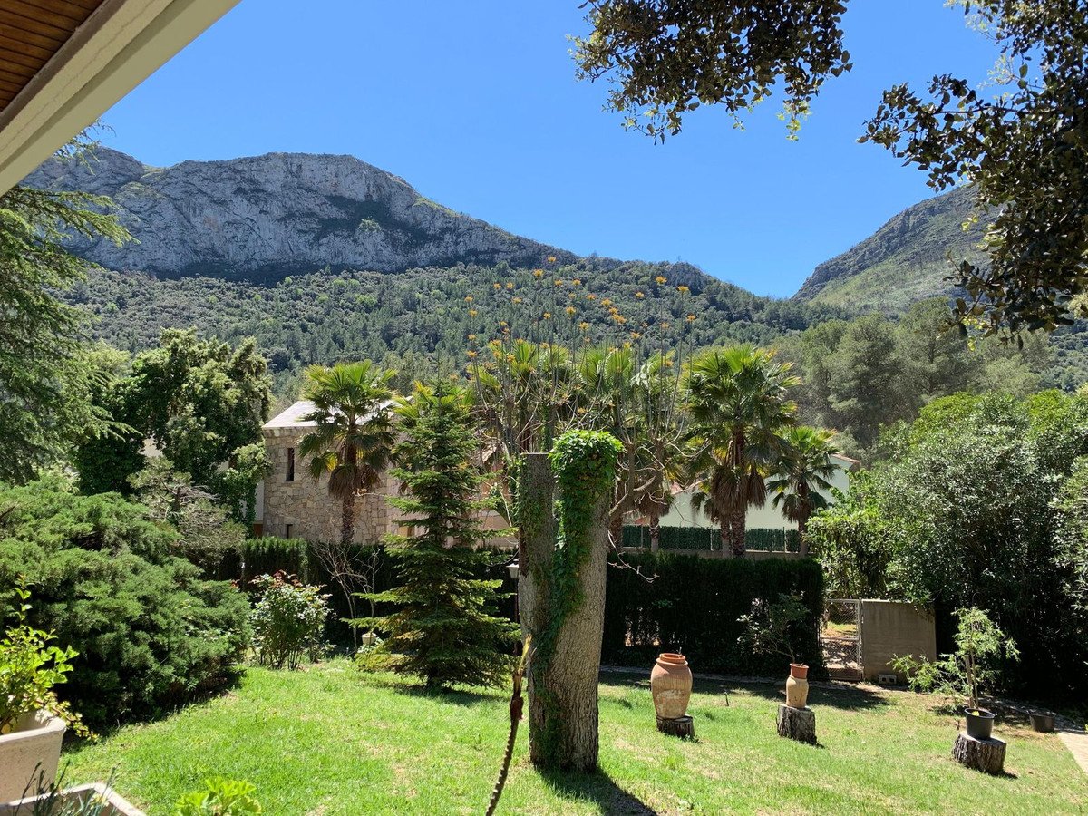 4 Bed Detached Villa in Barx