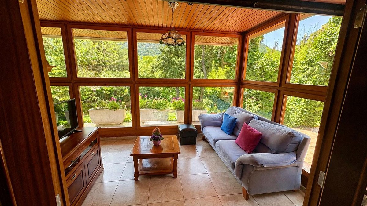 4 Bed Detached Villa in Barx