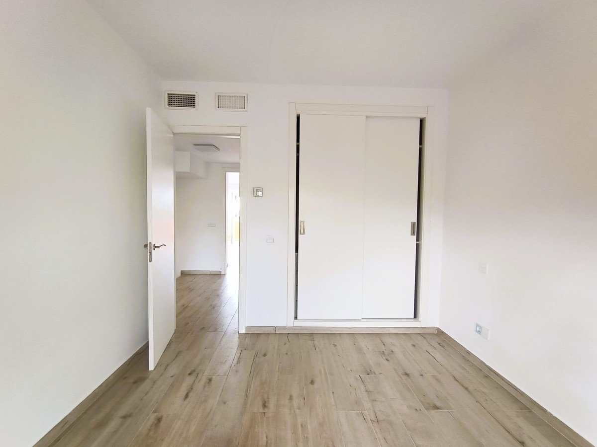 3 Bed Townhouse in El Paraiso