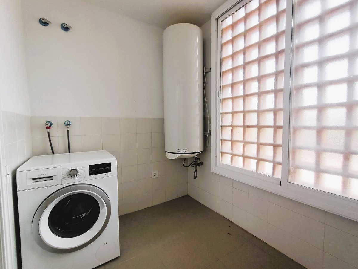 3 Bed Townhouse in El Paraiso