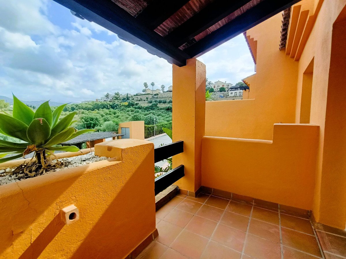 3 Bed Townhouse in El Paraiso