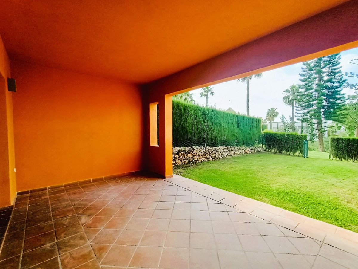 3 Bed Townhouse in El Paraiso
