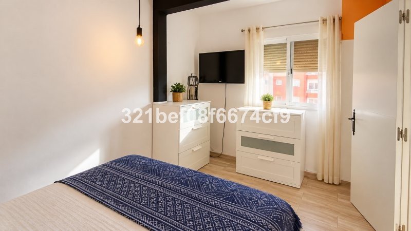 2 Bed Middle Floor Apartment in Teatinos