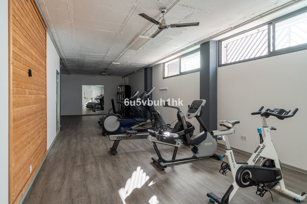 1 Bed Middle Floor Apartment in Las Lagunas