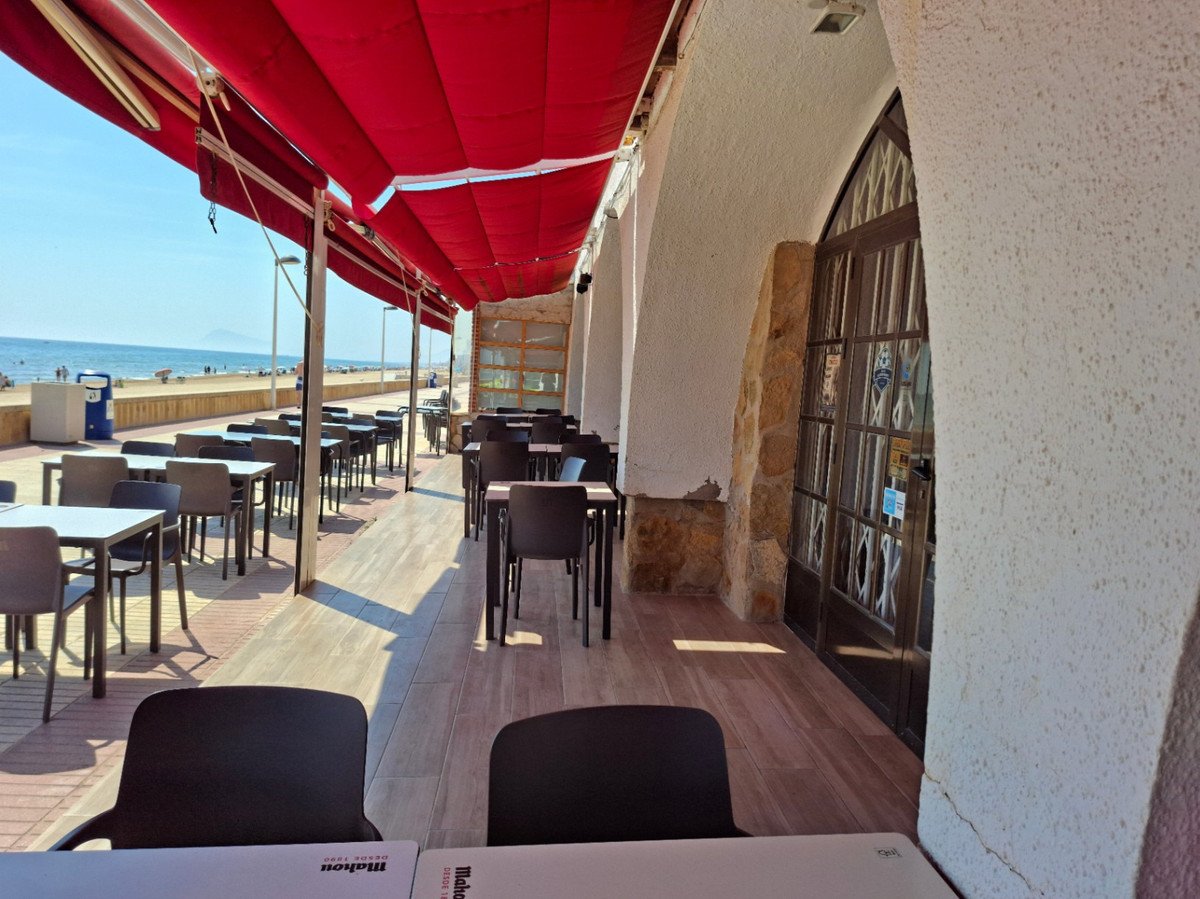 Restaurant in Playa