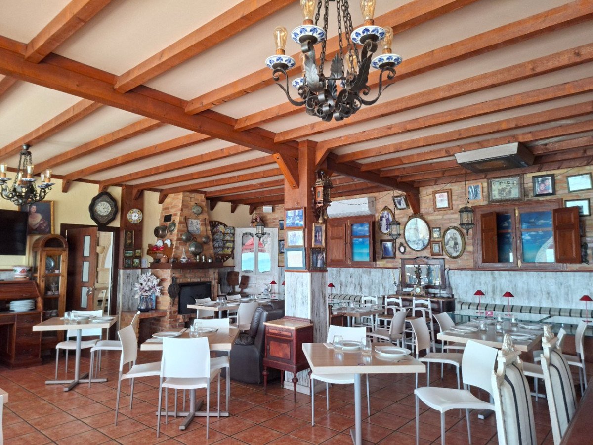 Restaurant in Playa