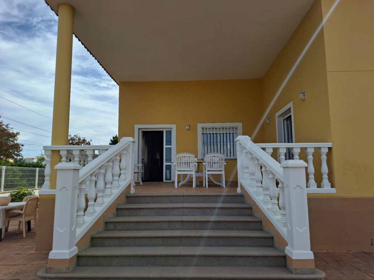 3 Bed Detached Villa in Playa