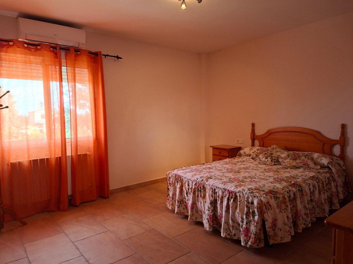 3 Bed Detached Villa in Playa