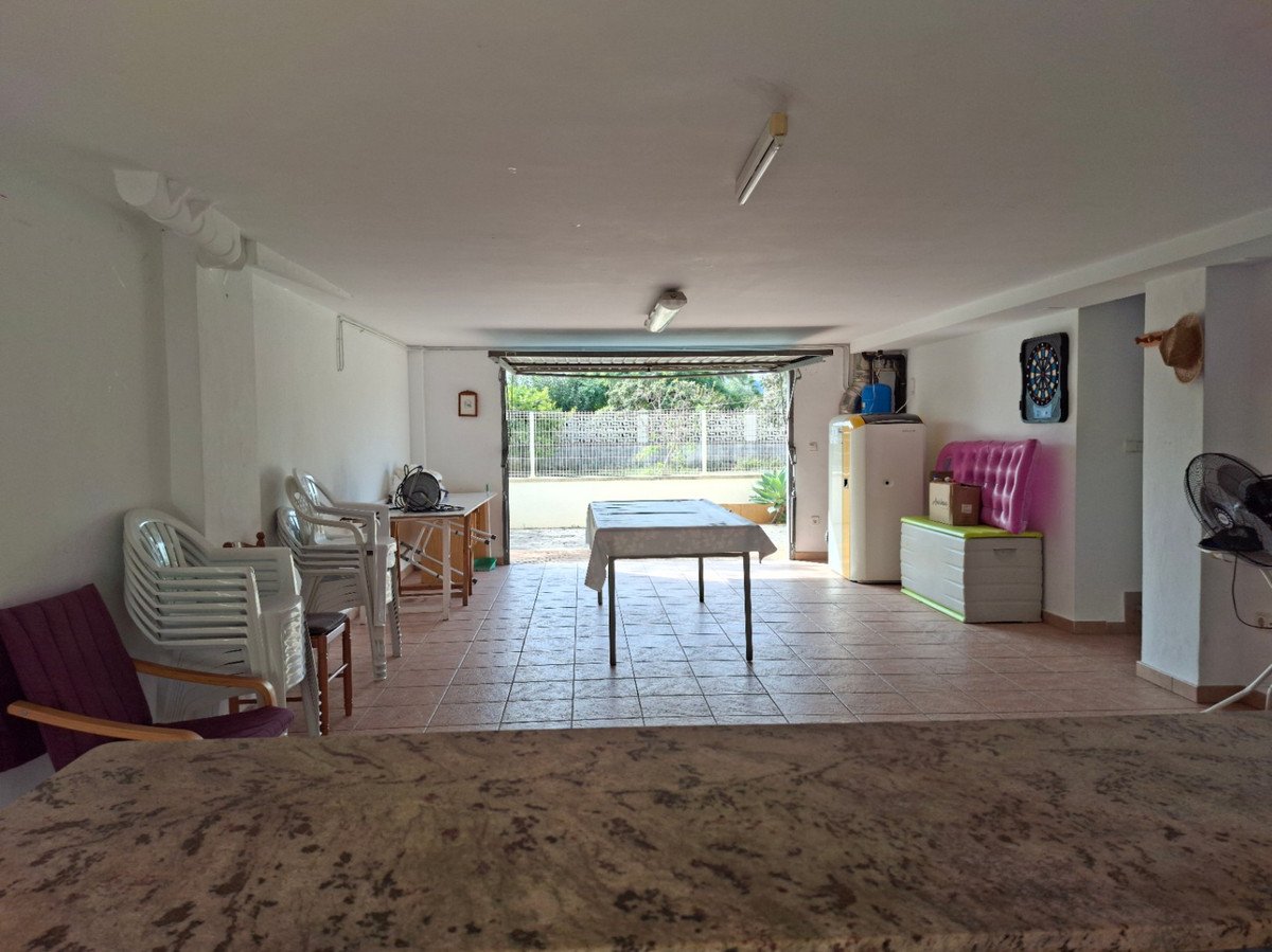 3 Bed Detached Villa in Playa