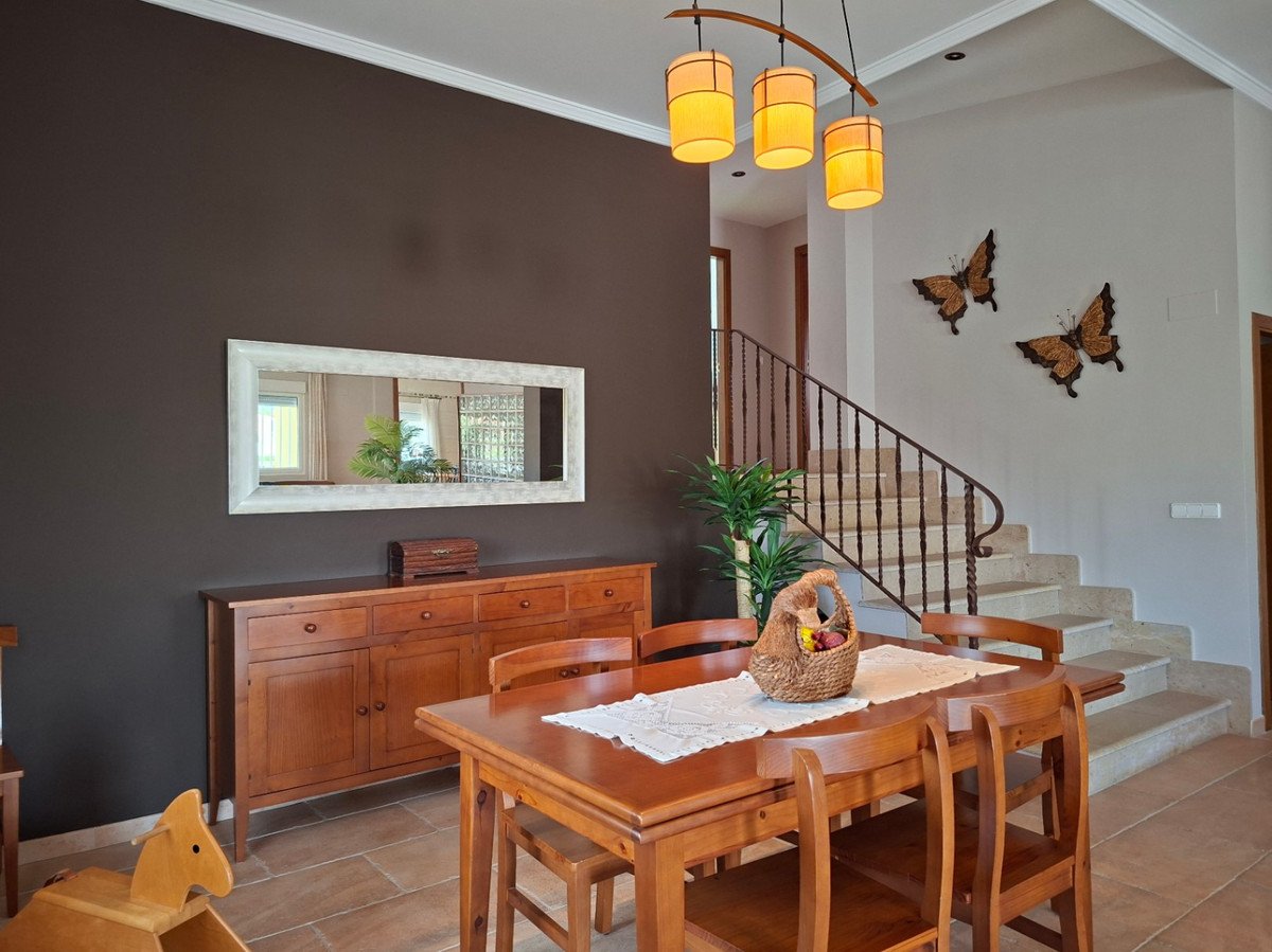 3 Bed Detached Villa in Playa